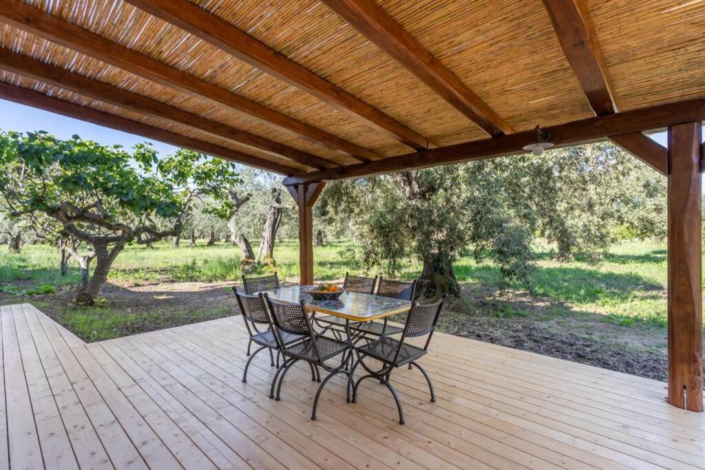 A Charming Country Cottage + Bikes And Kayaks Bosa Exterior foto